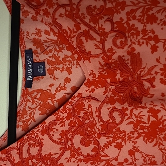 Roaman's Floral Tunic with Embroidered Neckline - 22W - Picture 6 of 9